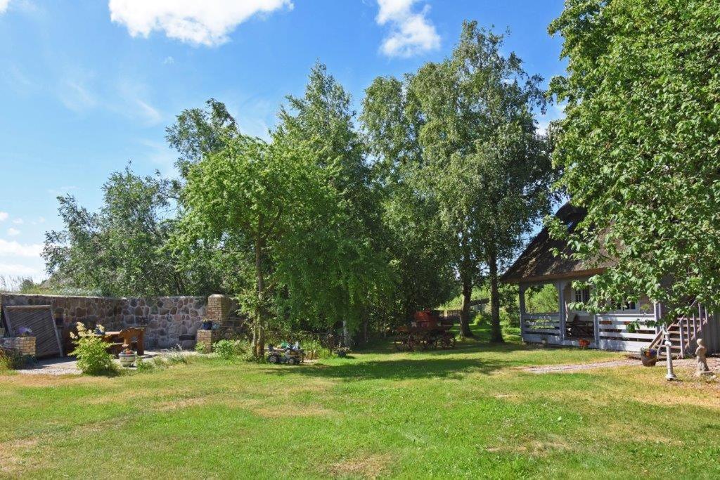 Judbidzi Apartment Pape Bagian luar foto